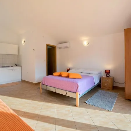 דירה Slavica Luka (Dugi Otok)