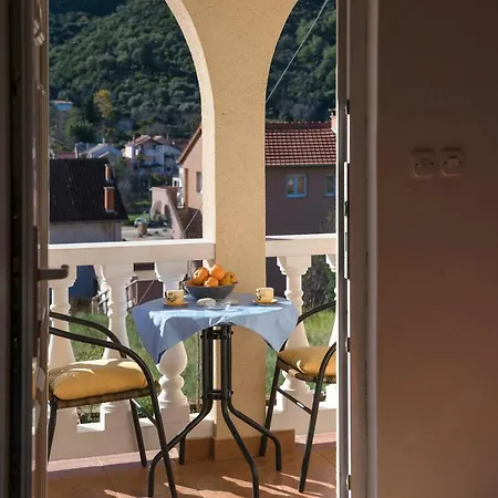 Slavica Apartment *