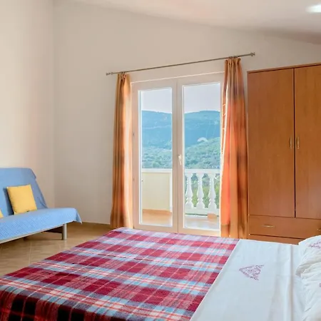 Apartment Slavica *