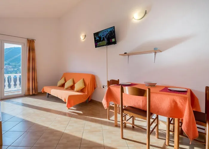 Slavica * Luka (Dugi Otok)