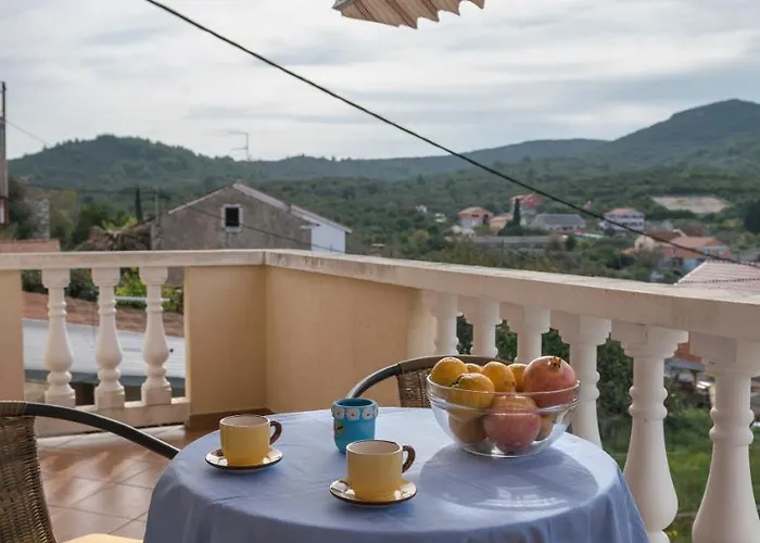 Slavica Luka (Dugi Otok)