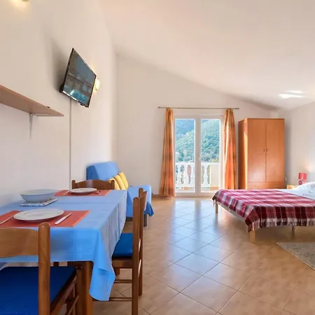 Slavica * Luka (Dugi Otok)