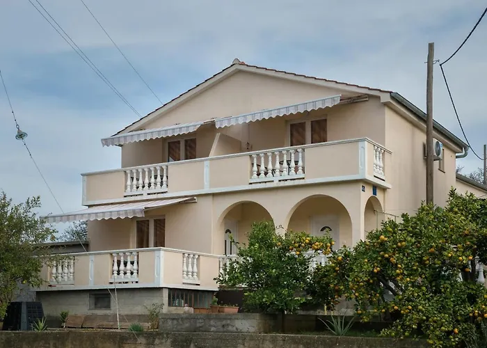 Slavica Luka (Dugi Otok)