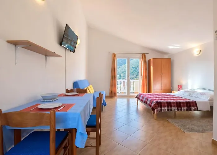 Slavica * Luka (Dugi Otok)