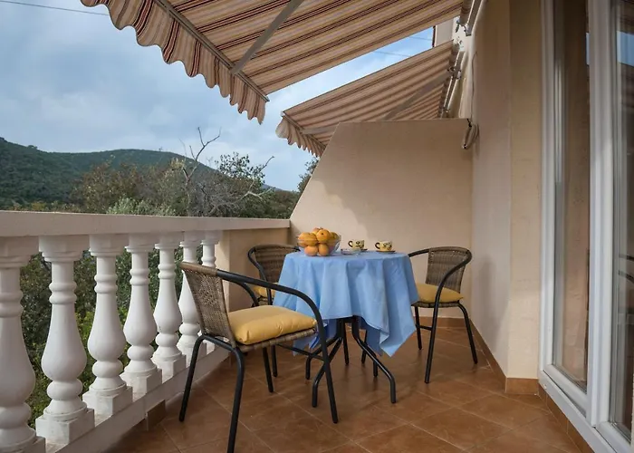 Slavica Luka (Dugi Otok)